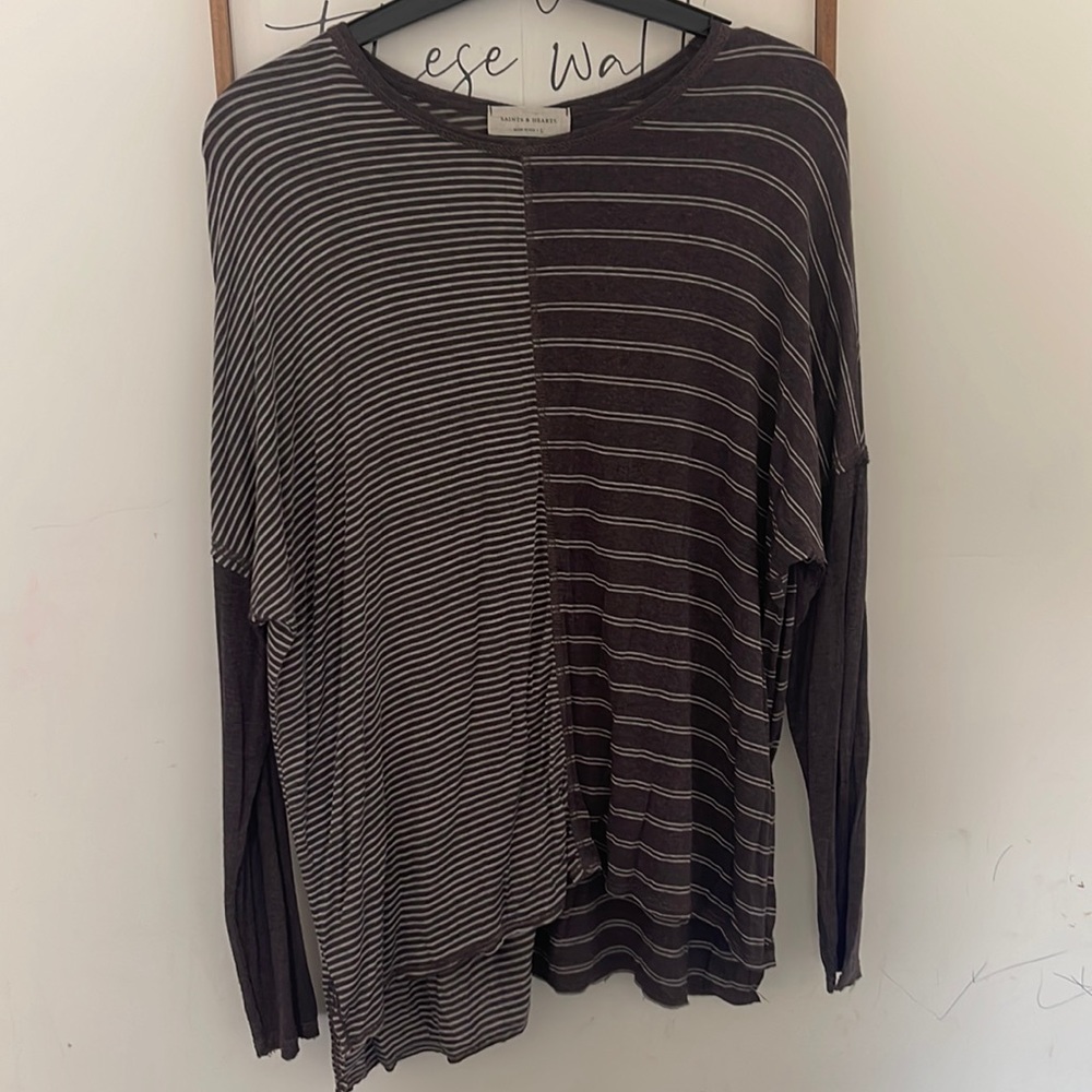Womens Large Saints & Hearts long sleeve top